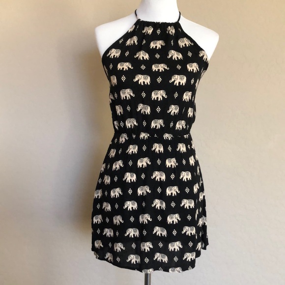 Forever 21 Dresses & Skirts - Forever 21 Halters Top Elephant Print Dress